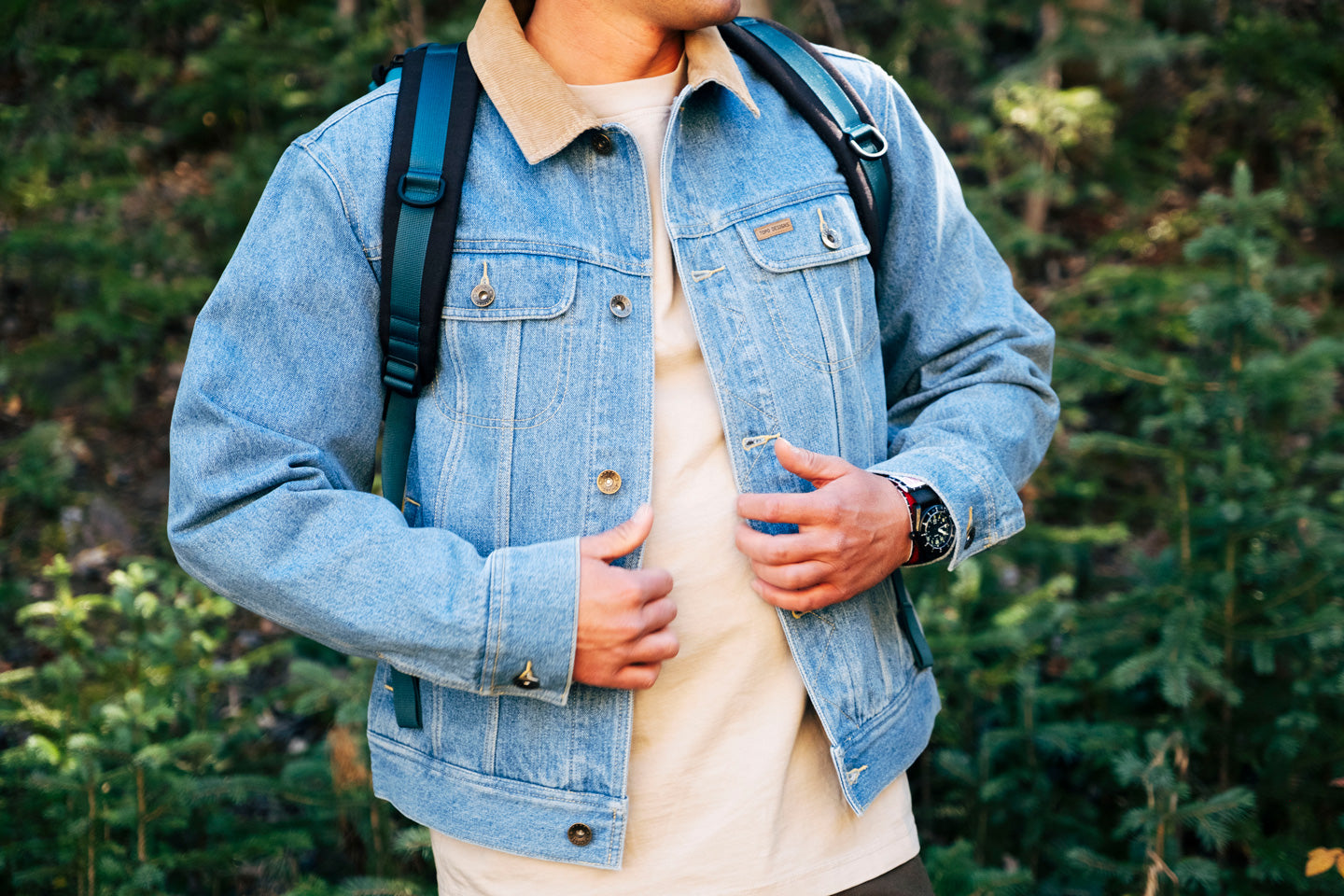 How to Layer Clothes for Hiking